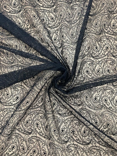[S13450] Tulle brodé  motif cachemir noir